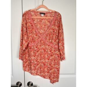 Self Esteem Y2K Floral V Neck Asymmetrical Hem Top Blouse Size 18/20 Plus